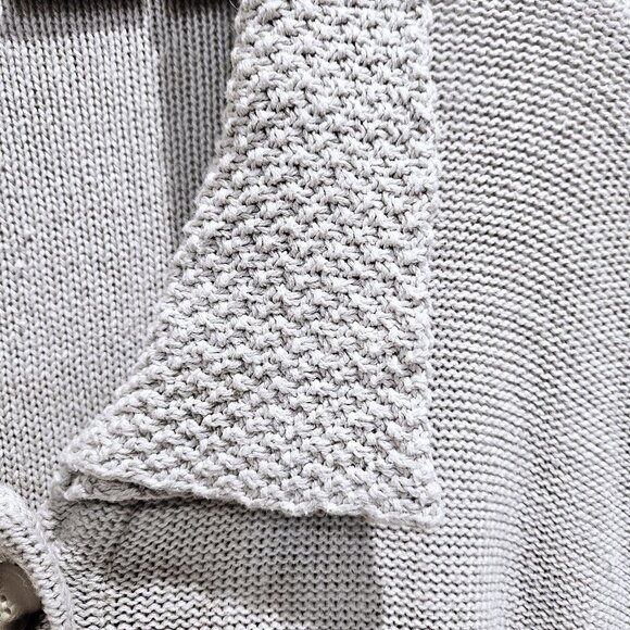 Newport News Light Gray Cable Knit Button-Down Sweater - M - Picture 5 of 9
